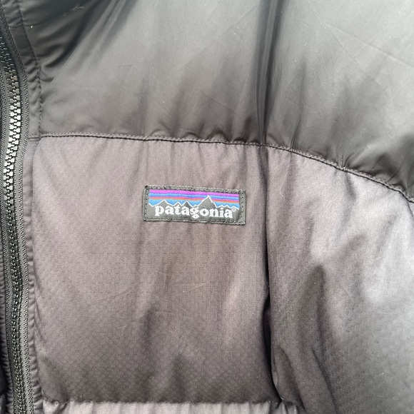 patagonia men’s Black Puffer Jacket - Picture 2 of 7